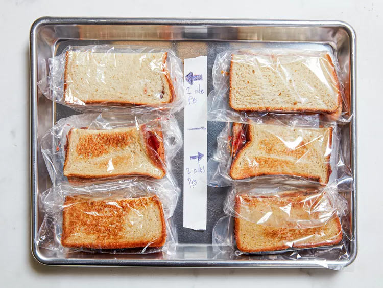 jams peanut butter sandwich: The Ultimate Classic Snack 3 jams peanut butter sandwich: The Ultimate Classic Snack