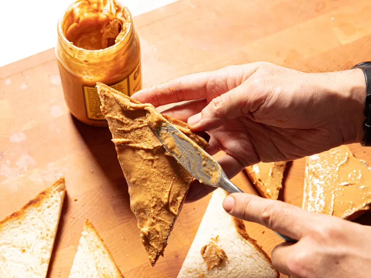 jams peanut butter sandwich: The Ultimate Classic Snack 4 jams peanut butter sandwich: The Ultimate Classic Snack
